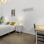 Appartement Im Samariterviertel - 120qm Berlijn