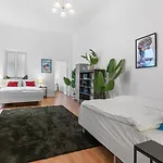 Appartement Im Samariterviertel - 120qm Berlijn