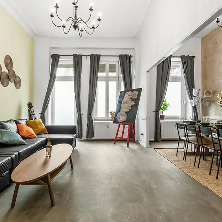 Im Samariterviertel - 120qm Berlín